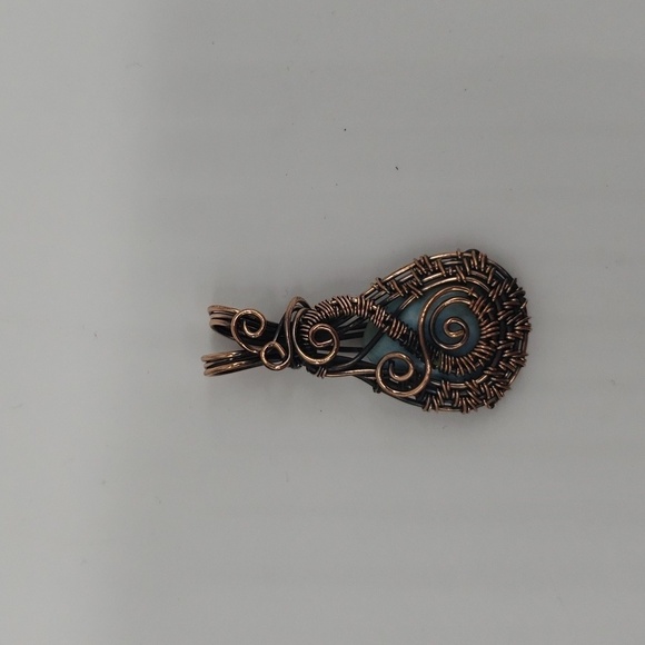 884- Wire Wrapped Natural Stone Pendant Necklace Handmade NWT - Picture 2 of 5